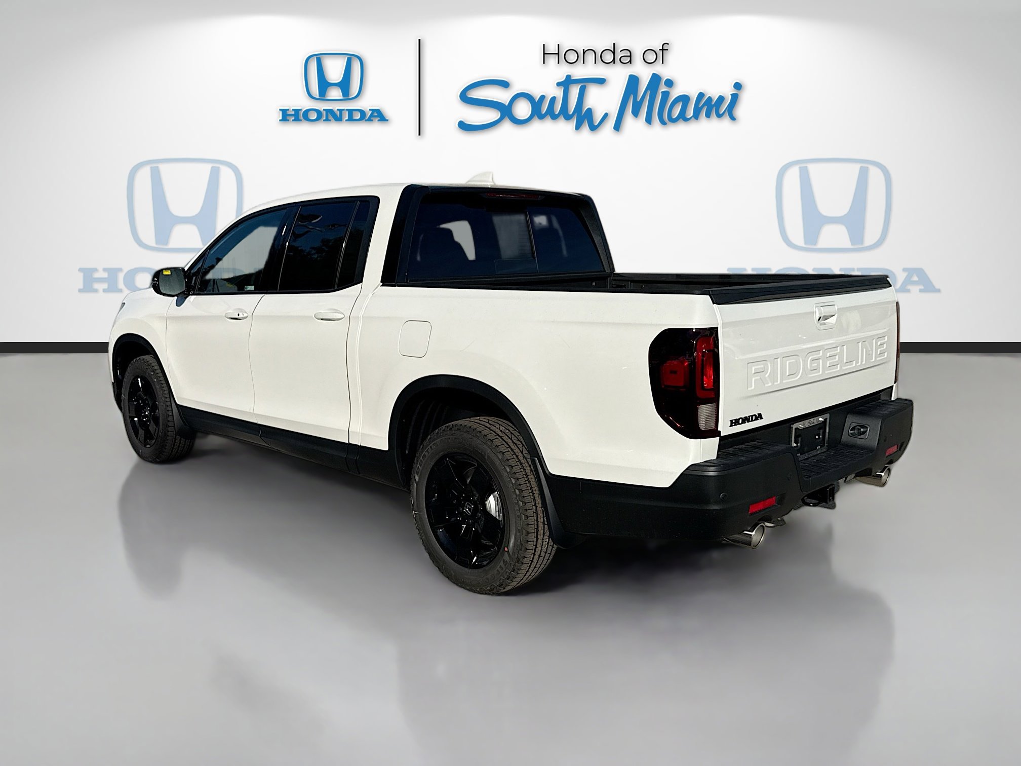 New 2026 Honda Ridgeline Black Edition image 5