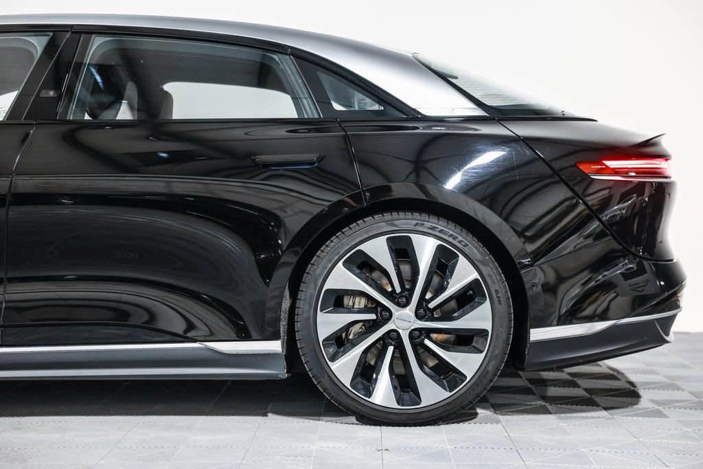 Used 2022 Lucid Air Grand Touring image 11