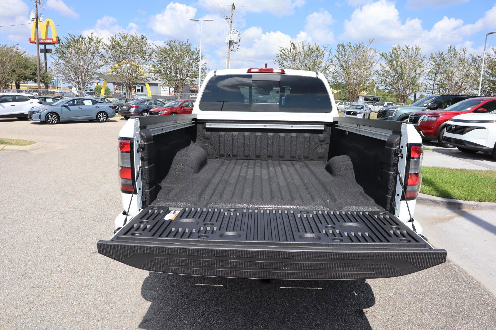 New 2026 Nissan Frontier SV image 11