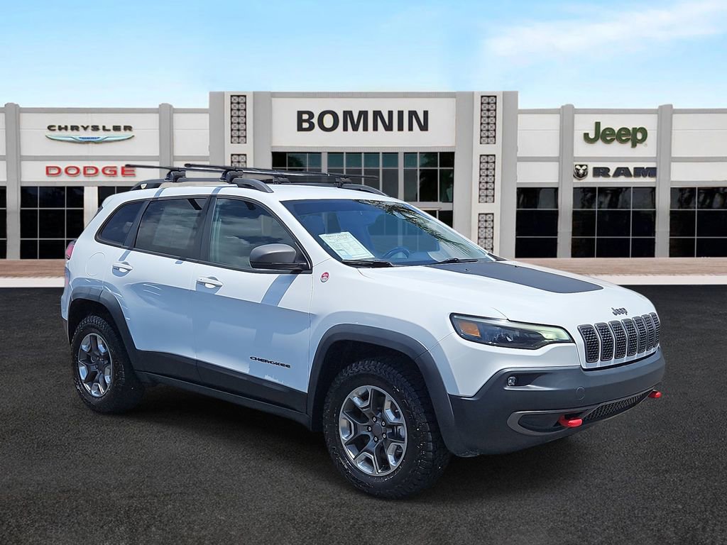 Used 2019 Jeep Cherokee Trailhawk w/ Cold Weather Group image 2