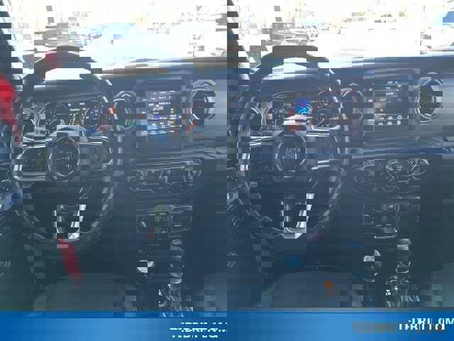 Used 2021 Jeep Wrangler Unlimited Sahara w/ Cold Weather Group image 16