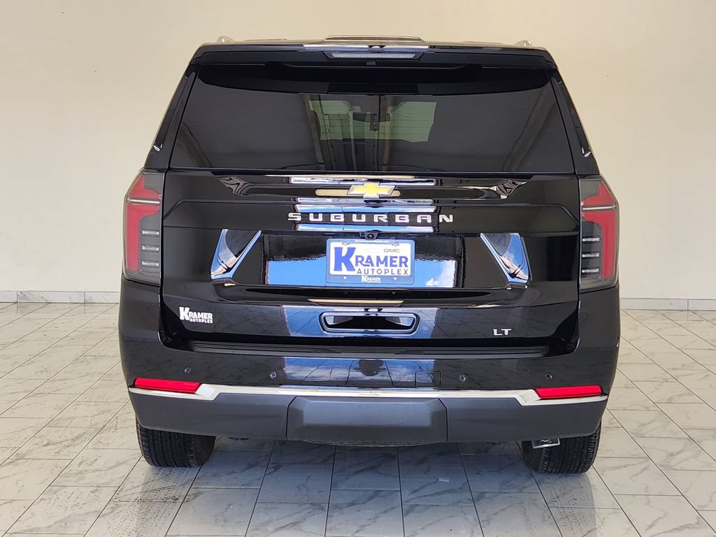 Used 2025 Chevrolet Suburban LT AWD/4WD image 6