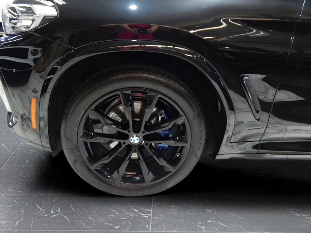 Used 2024 BMW X4 xDrive30i AWD/4WD image 8