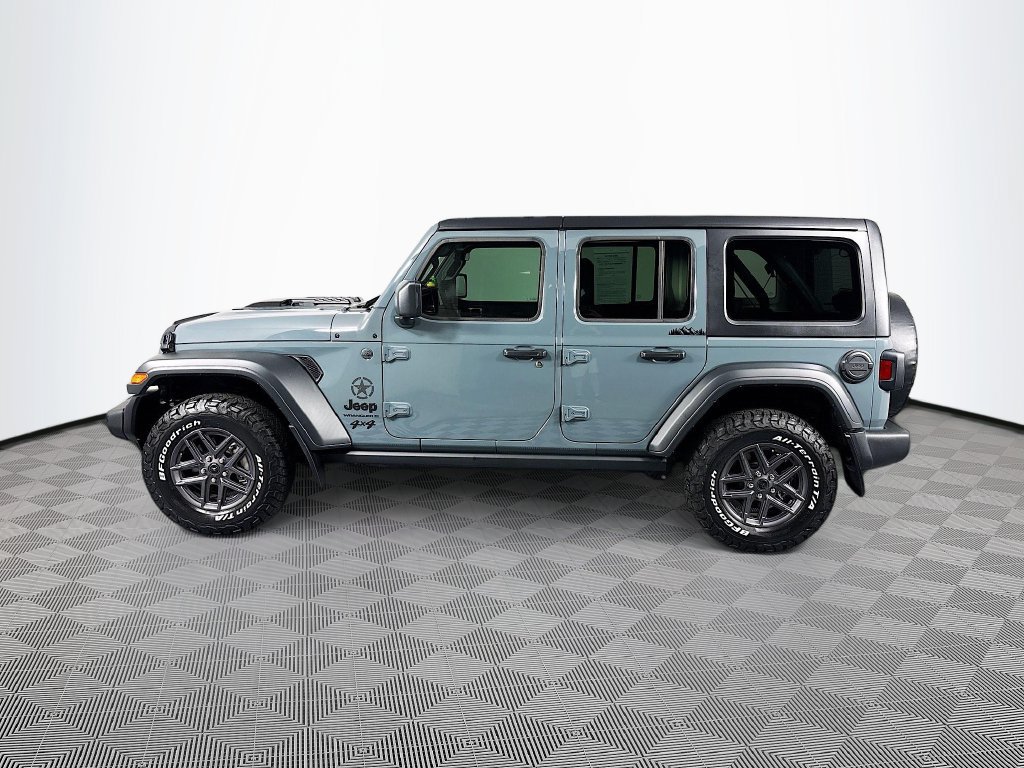 Used 2026 Jeep Wrangler Unlimited Sport AWD/4WD image 4