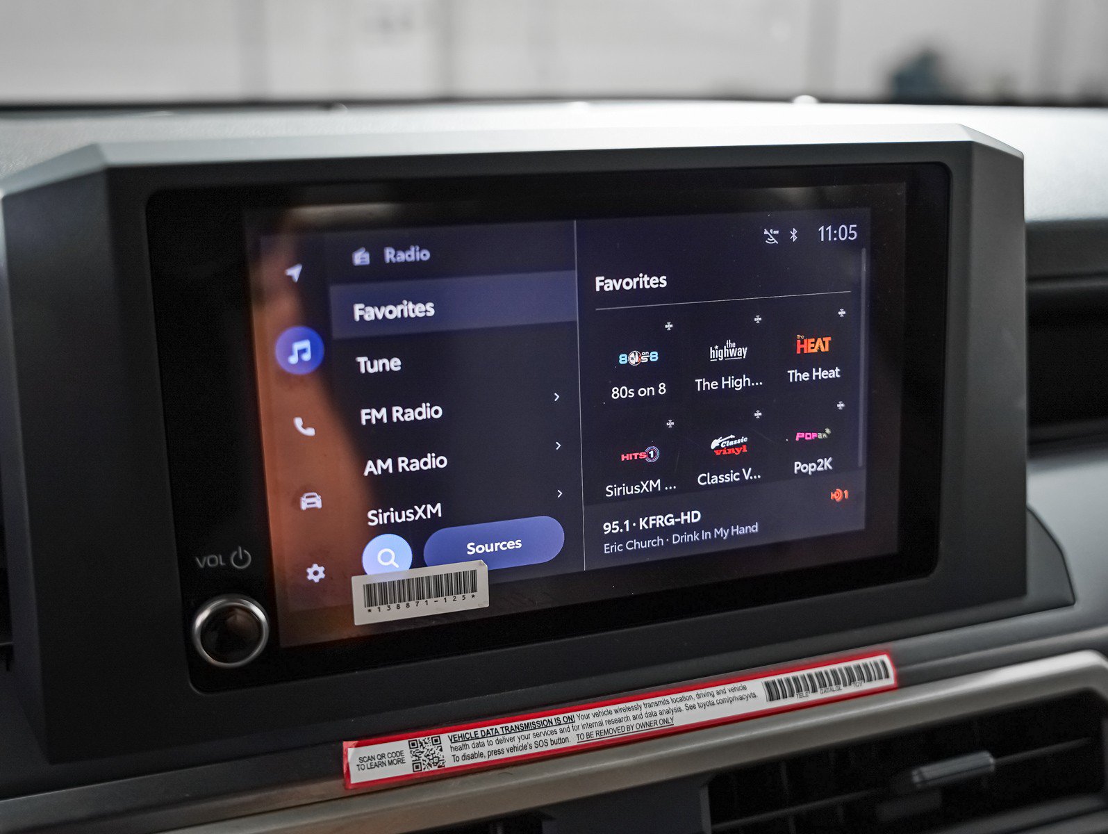 Used 2025 Toyota Tacoma SR5 AWD/4WD image 19