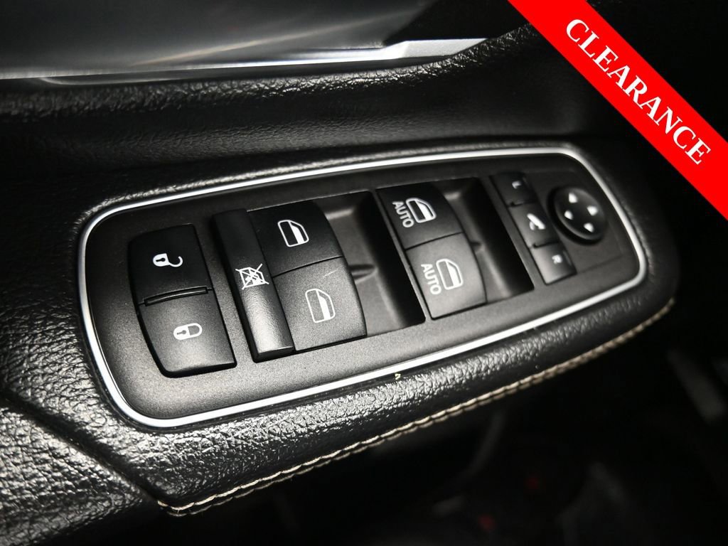 Used 2024 RAM 1500 Laramie image 27