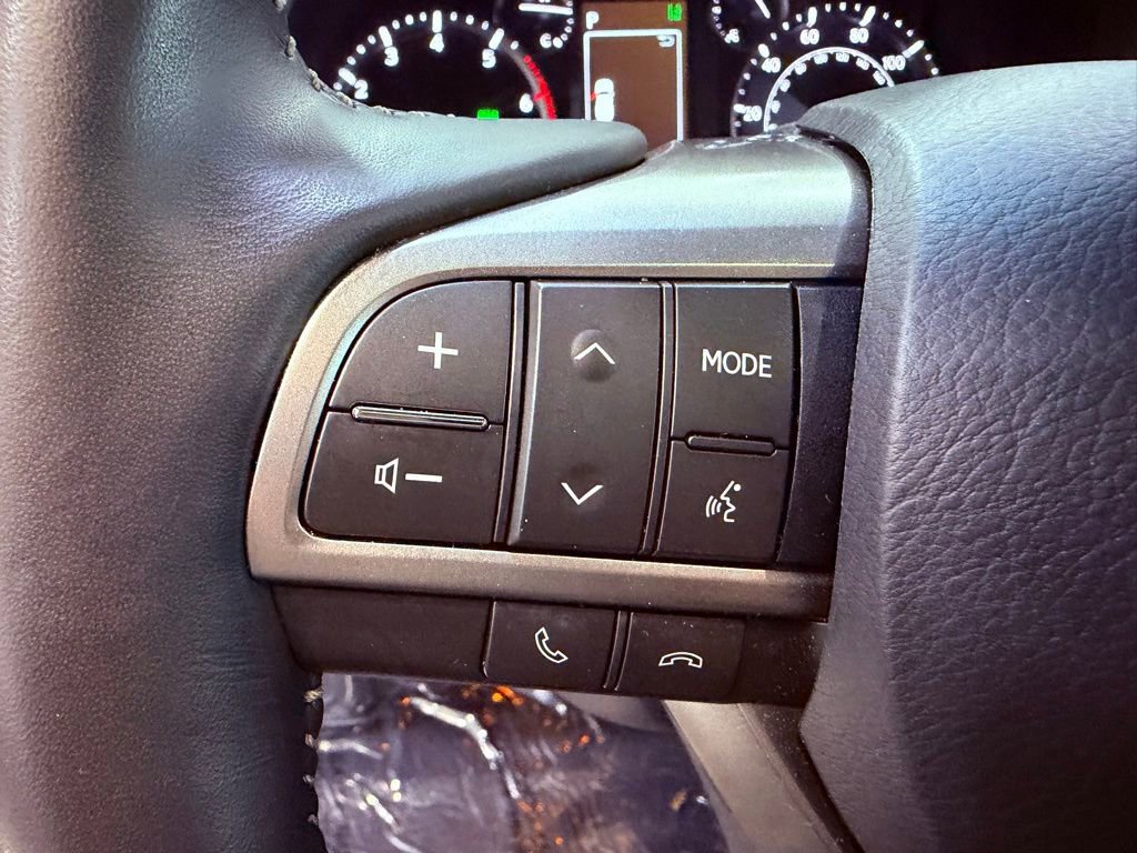 Used 2023 Lexus GX 460 Premium image 22