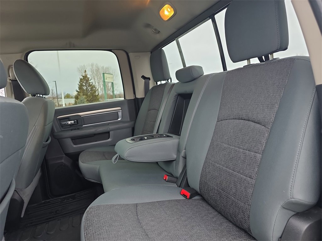 Used 2018 RAM 2500 Big Horn w/ Harvest Edition image 13