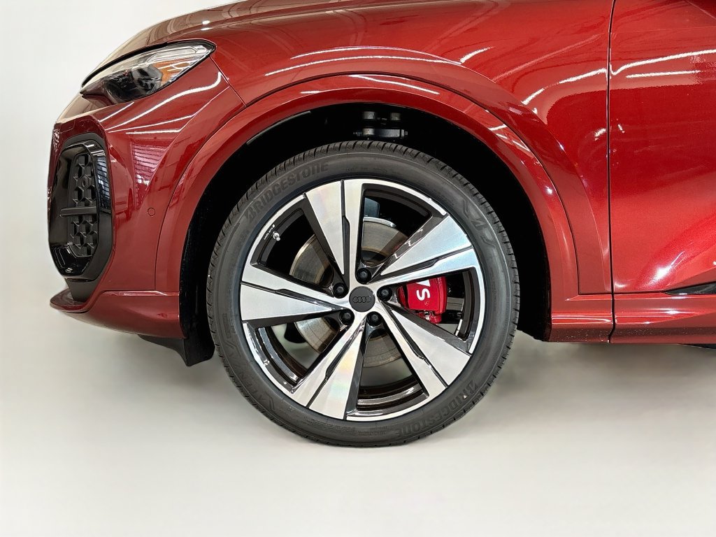 New 2026 Audi SQ5 Premium Plus AWD/4WD image 25