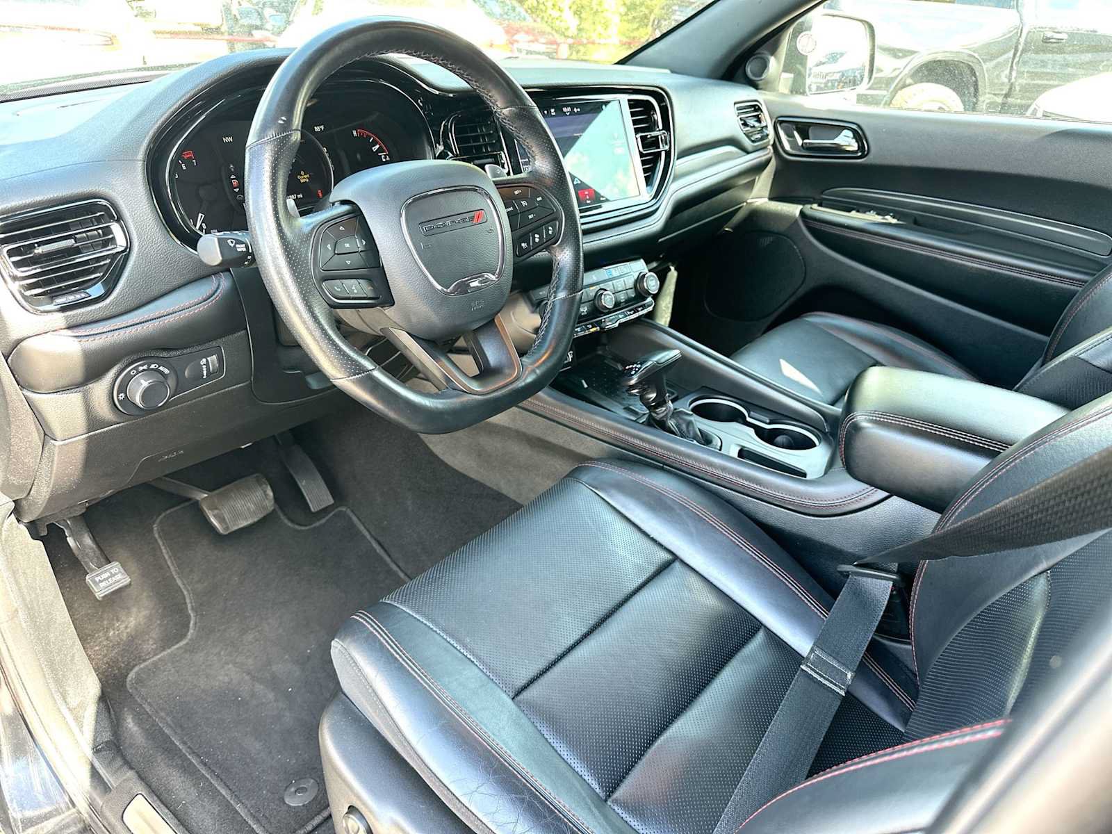 Used 2025 Dodge Durango GT AWD/4WD image 18
