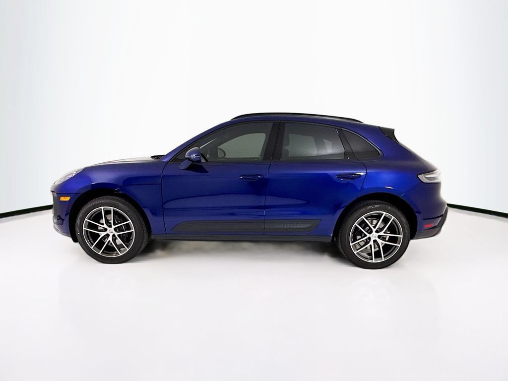 New 2026 Porsche Macan AWD/4WD image 2