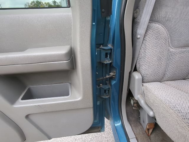 Used 1998 Chevrolet Silverado 1500 2WD Extended Cab w/ Preferred Equipment Group 2 image 18