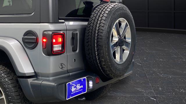 Used 2020 Jeep Wrangler Unlimited Sahara AWD/4WD image 39