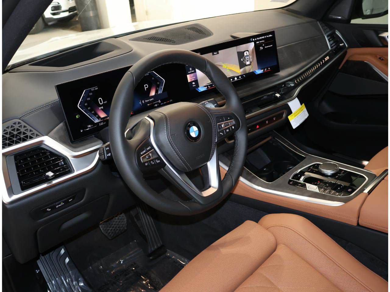 Used 2026 BMW X5 xDrive40i w/ Premium Package AWD/4WD image 11