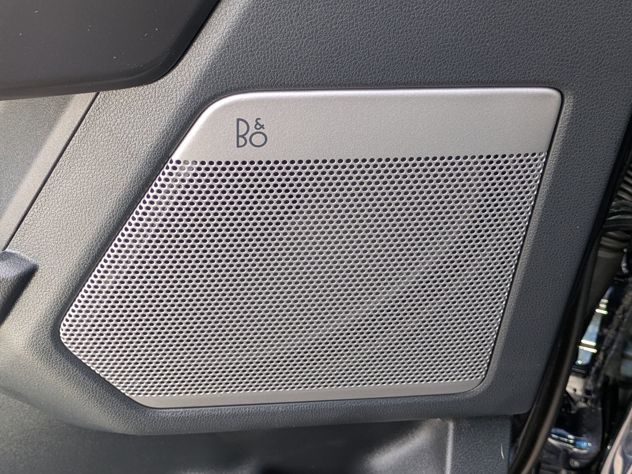 Used 2025 Ford F150 Lariat w/ Equipment Group 501A Mid image 22