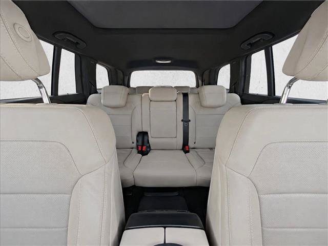 Used 2015 Mercedes-Benz GL 320 BlueTEC 4MATIC image 29