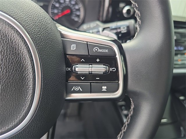 Used 2024 Kia Sorento EX w/ Panoramic Sunroof Package image 27
