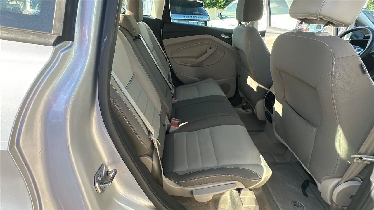 Used 2013 Ford C-MAX SE FWD image 33