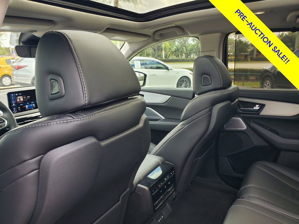 Used 2026 Acura MDX FWD w/ Technology Package image 12