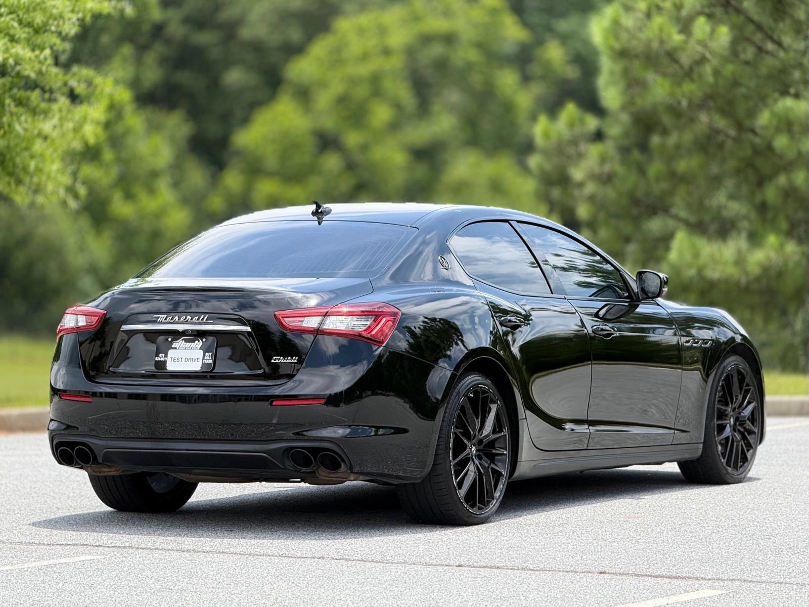 Used 2019 Maserati Ghibli RWD image 11