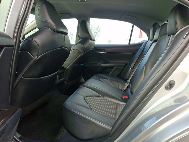 Used 2023 Toyota Camry SE image 10