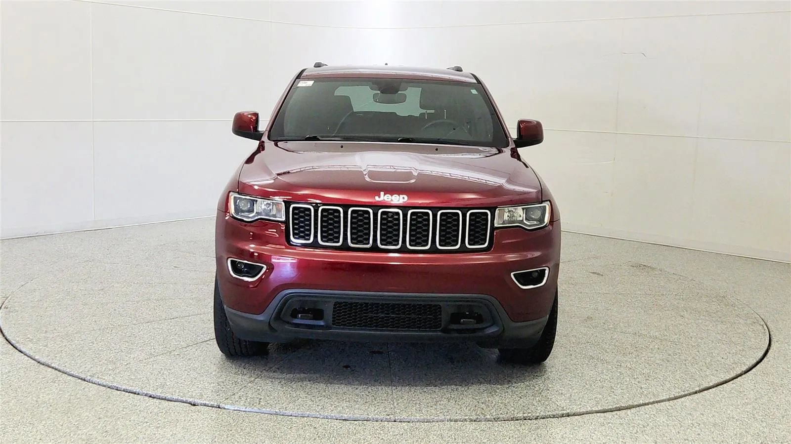 Used 2020 Jeep Grand Cherokee Laredo w/ Quick Order Package 2BN North AWD/4WD image 2