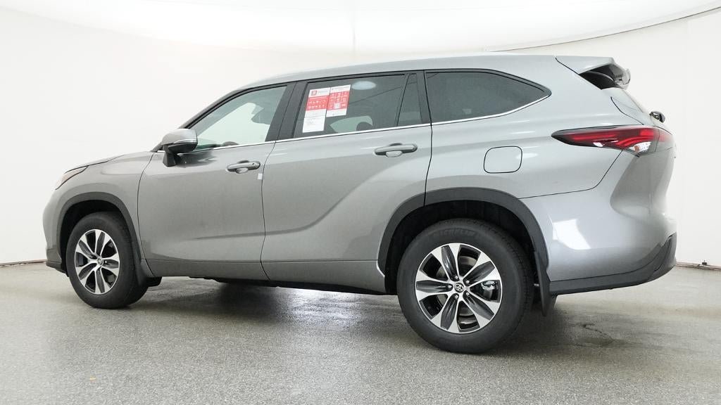 New 2026 Toyota Highlander XLE AWD/4WD image 20