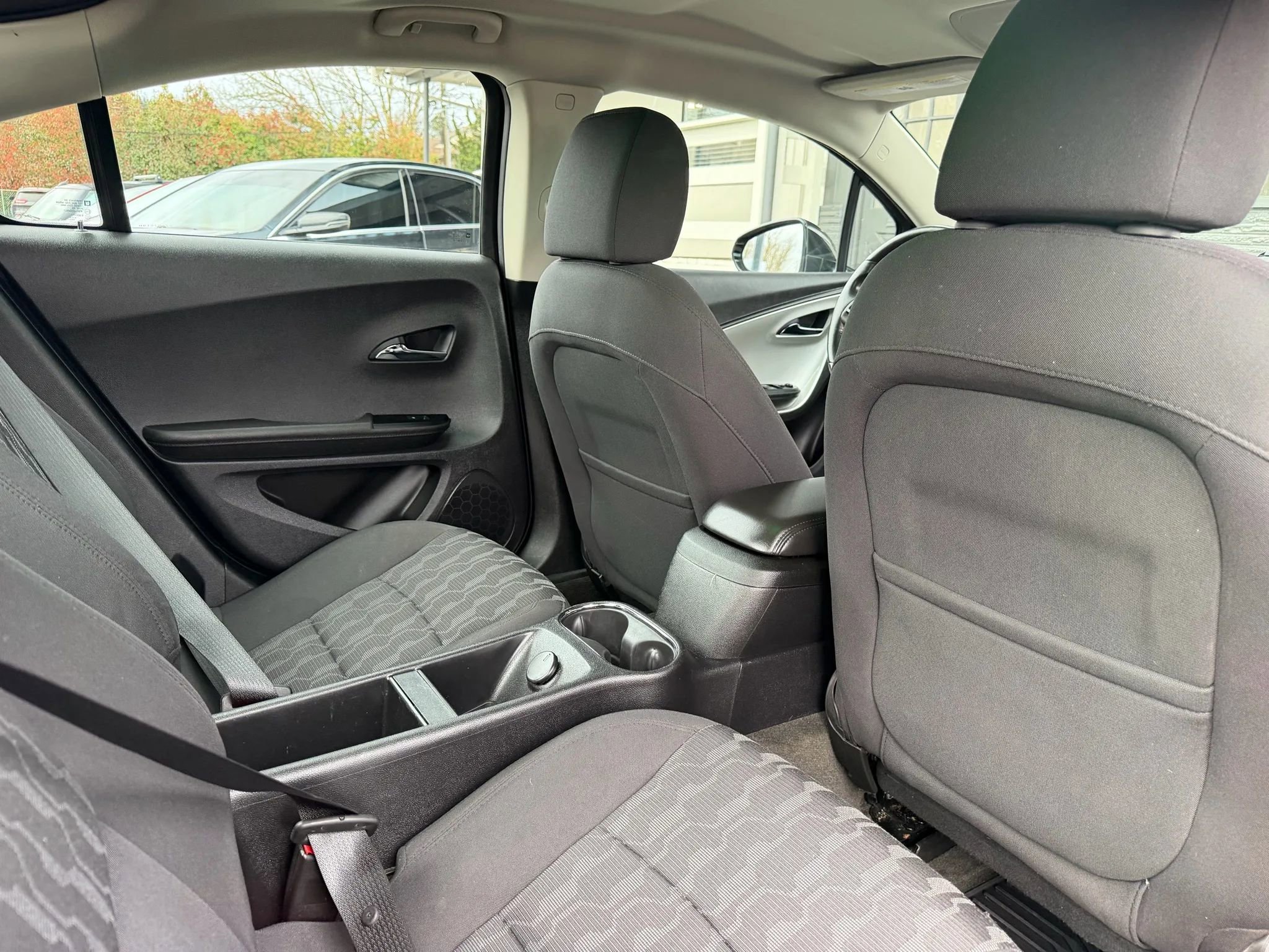 Used 2015 Chevrolet Volt image 21