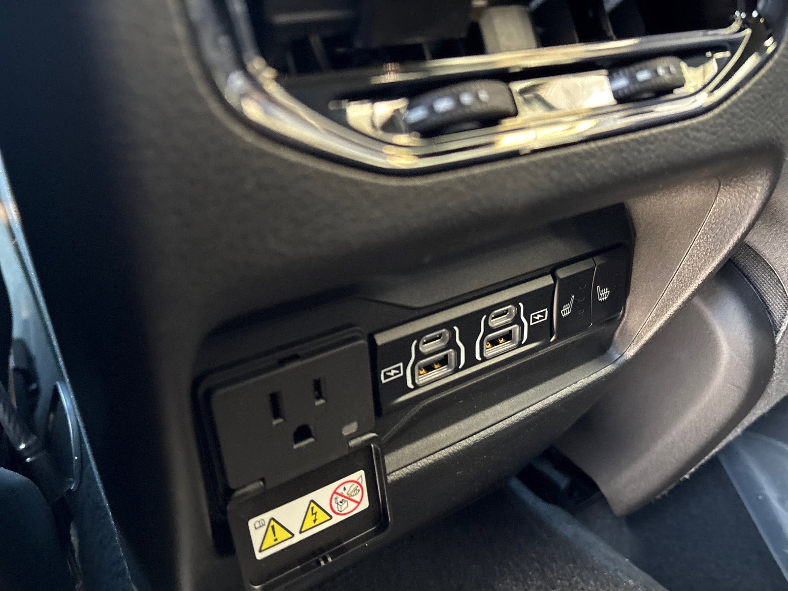 New 2025 Jeep Grand Cherokee Limited image 5