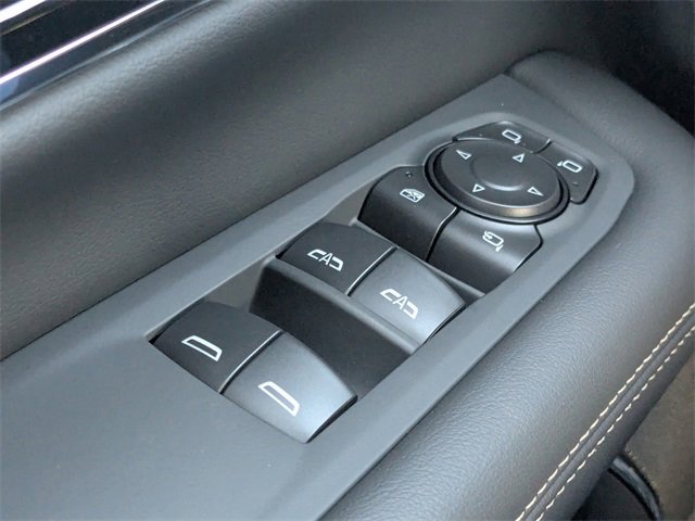 New 2026 GMC Yukon Elevation image 24