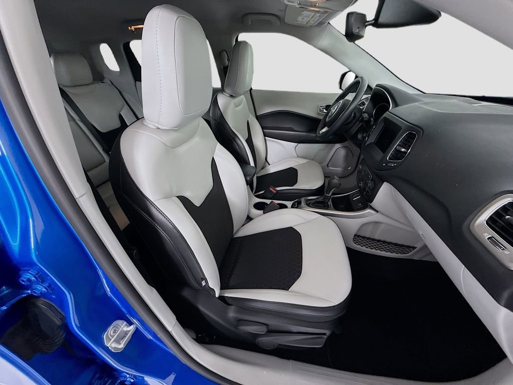 Used 2019 Jeep Compass Latitude w/ Popular Equipment Group image 20