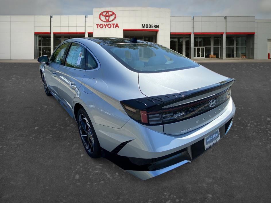 Used 2024 Hyundai Sonata SEL w/ Convenience Package image 6