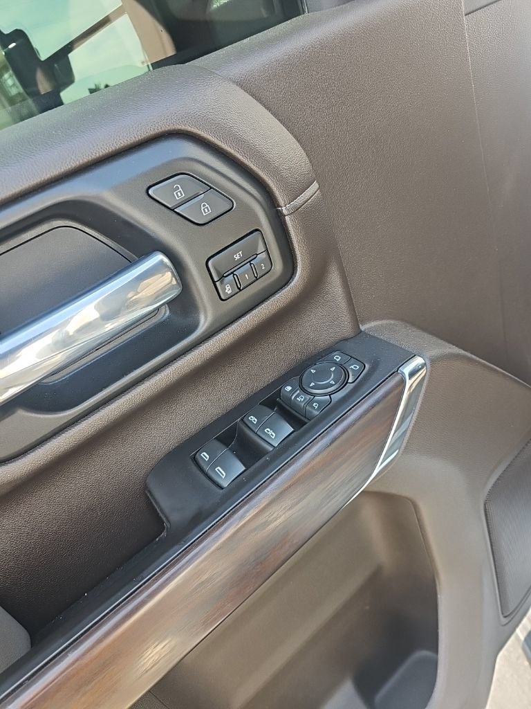 Used 2021 GMC Sierra 2500 SLT w/ SLT Convenience Package AWD/4WD image 11