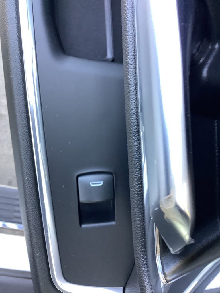 Used 2024 Chevrolet Silverado 2500 LT image 30