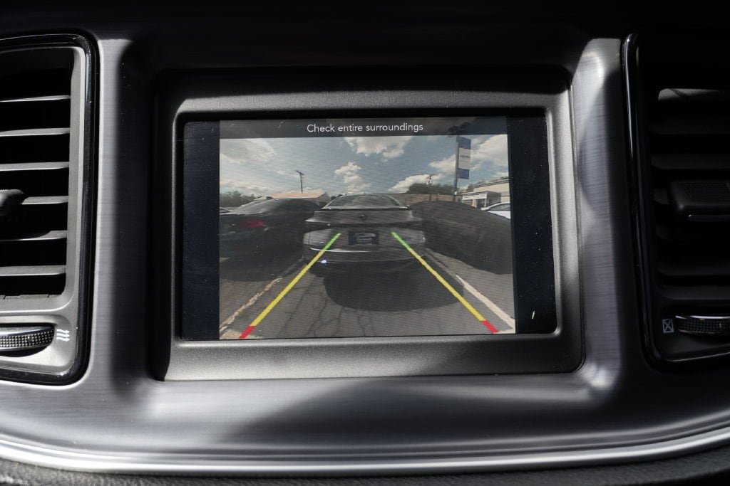 Used 2018 Dodge Challenger SXT RWD image 40