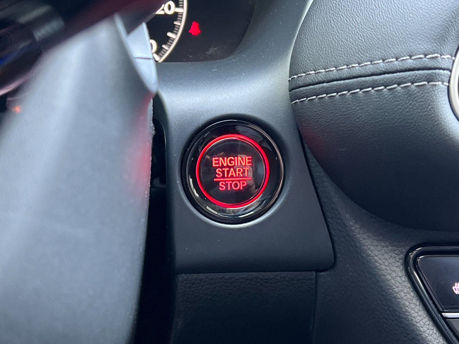 New 2026 Honda HR-V EX-L image 24