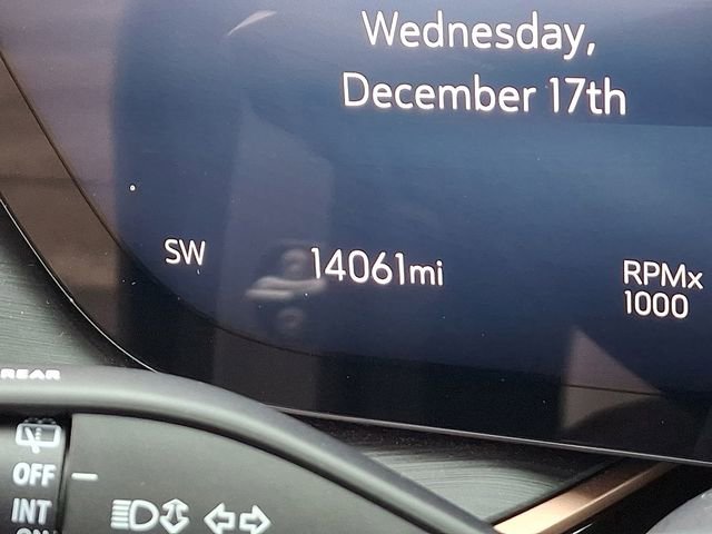 Used 2025 Buick Envision Sport Touring image 24