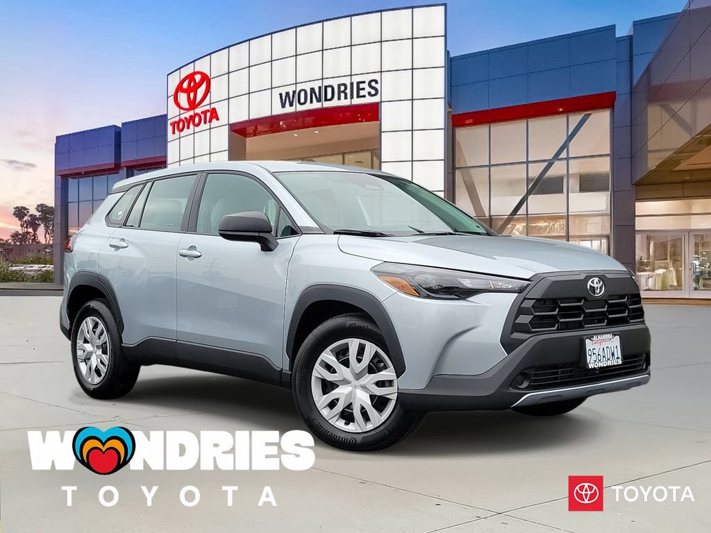 Used 2026 Toyota Corolla Cross L FWD image 1