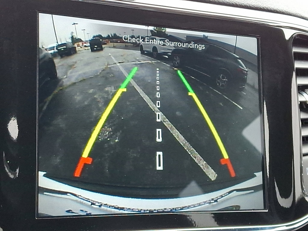 Used 2022 Jeep Grand Cherokee Laredo X image 29