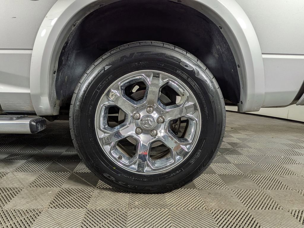 Used 2017 RAM 1500 Laramie w/ Convenience Group image 11