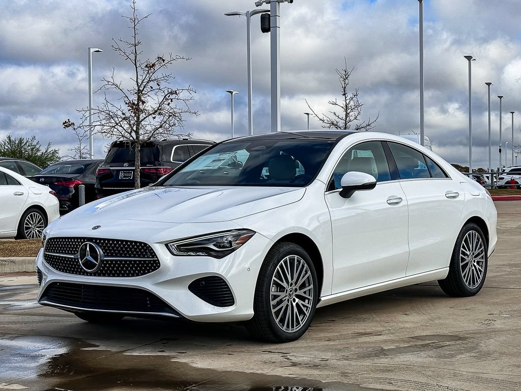 Used 2025 Mercedes-Benz CLA 250 image 4