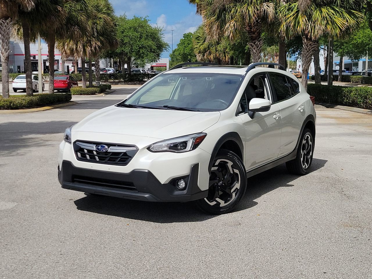 Used 2022 Subaru Crosstrek 2.5i Limited w/ Moonroof Package 2 AWD/4WD image 1