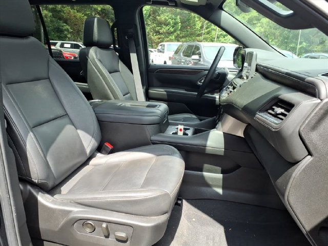 Used 2024 Chevrolet Suburban Z71 w/ Off-Road Capability Package AWD/4WD image 28