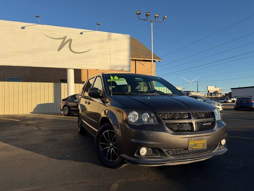 Used 2016 Dodge Grand Caravan R/T FWD image 38