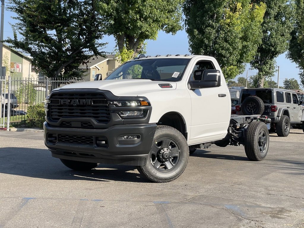 New 2025 RAM 3500 Tradesman