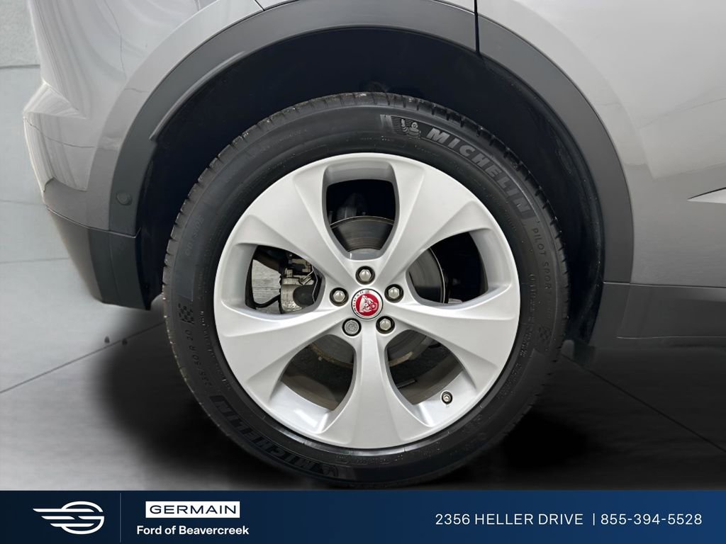 Used 2020 Jaguar E-PACE SE image 11