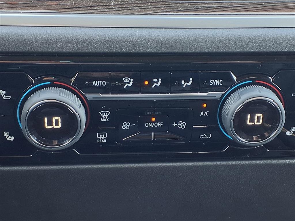 New 2026 Chevrolet Silverado 1500 LT w/ Texas Edition Plus image 17