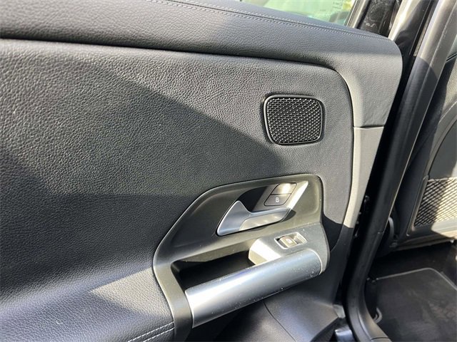 Used 2025 Mercedes-Benz GLA 250 4MATIC image 10