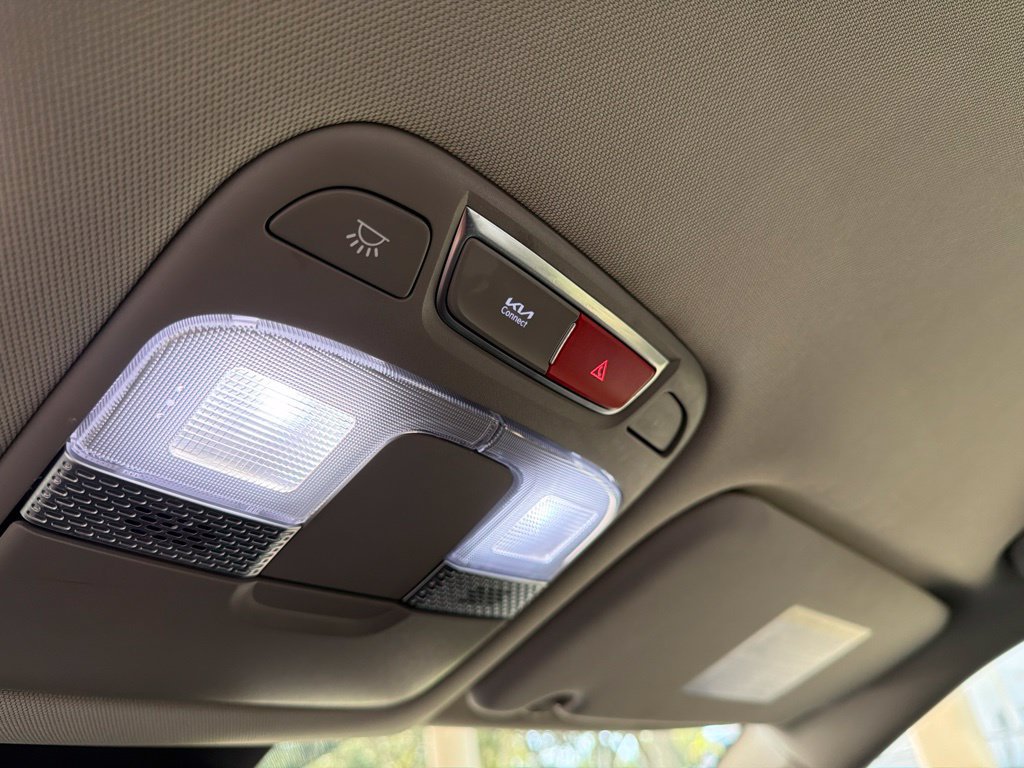 Used 2024 Kia Telluride S FWD image 58