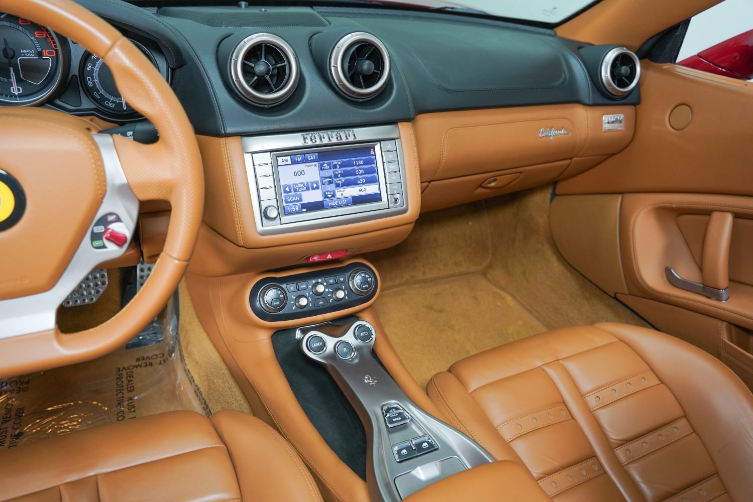 Used 2010 Ferrari California RWD image 39